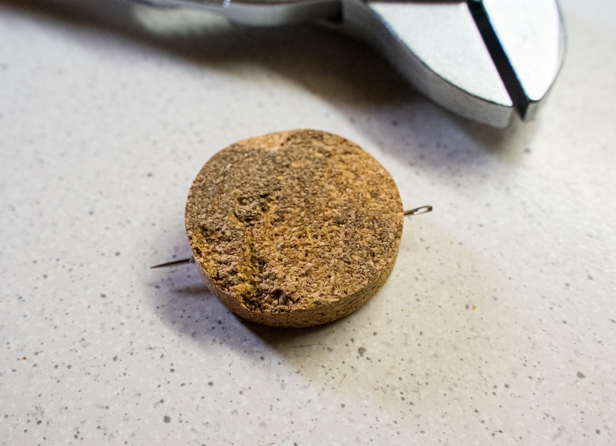 How to make a compass?